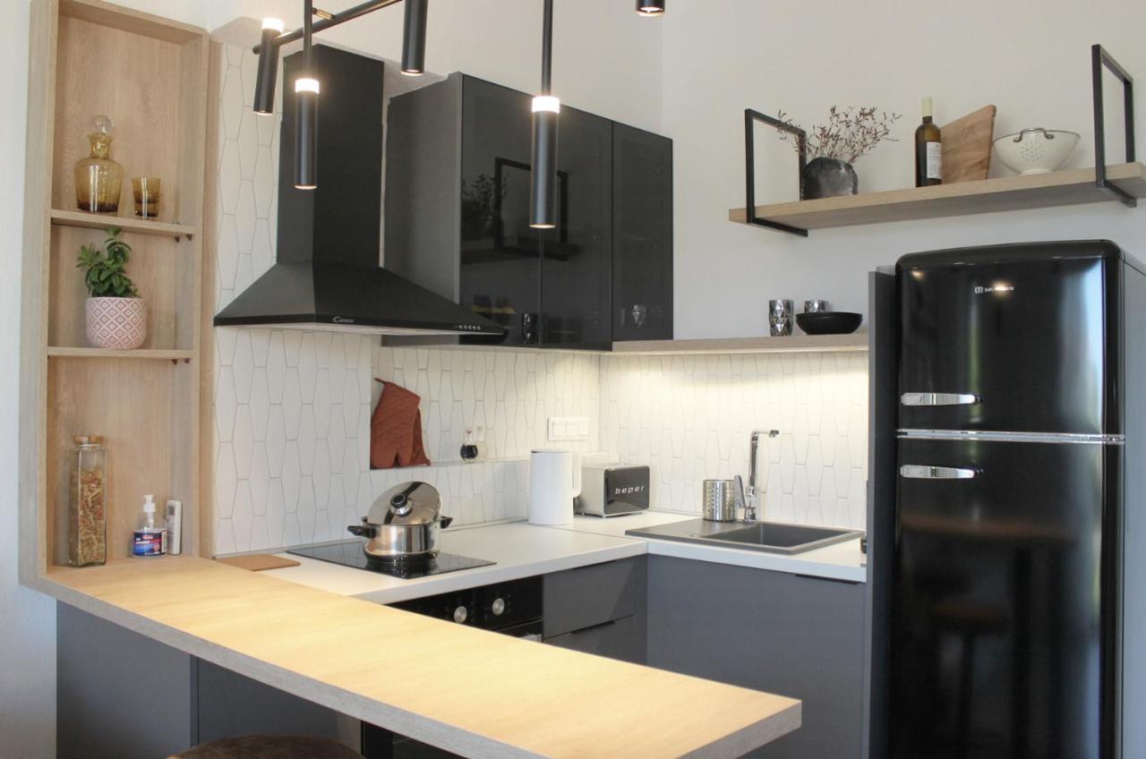 Aella Apartments Nikiti  Dış mekan fotoğraf